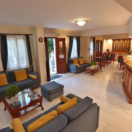 Aegli Hotel Ermoupoli Luaran gambar