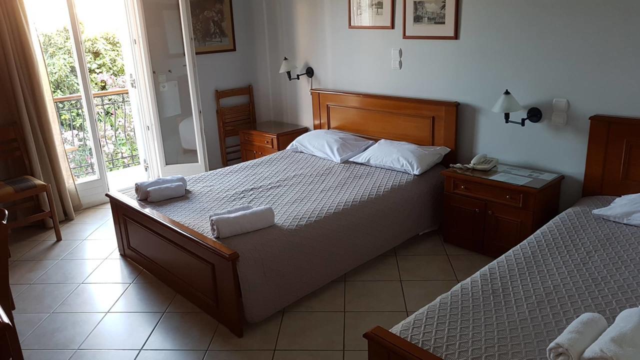 Aegli Hotel Ermoupoli Luaran gambar