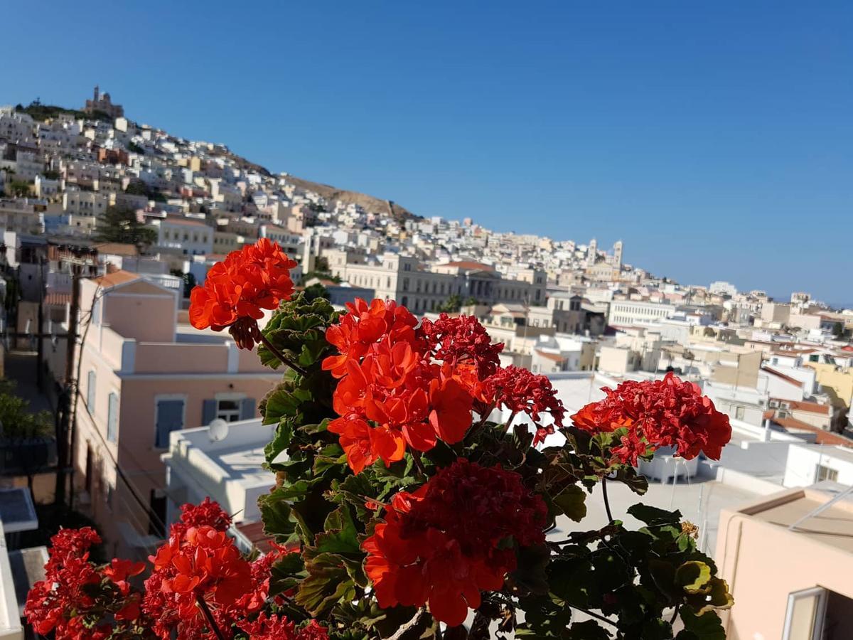 Aegli Hotel Ermoupoli Luaran gambar