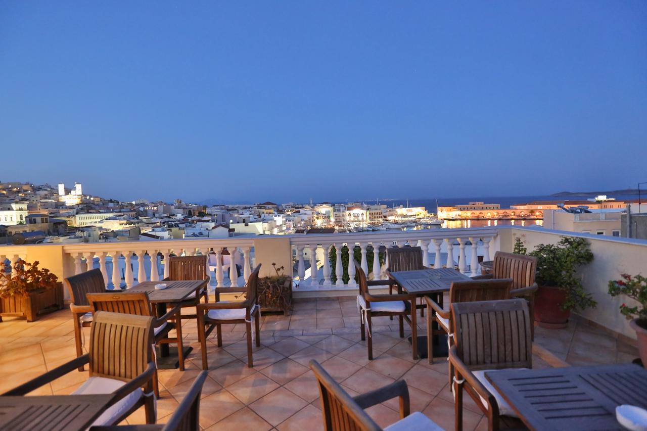 Aegli Hotel Ermoupoli Luaran gambar