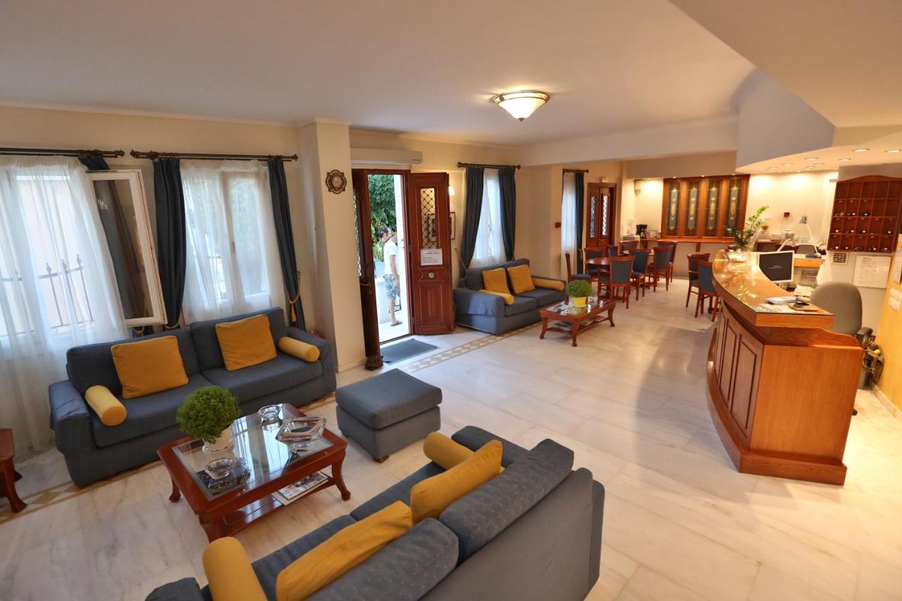 Aegli Hotel Ermoupoli Luaran gambar